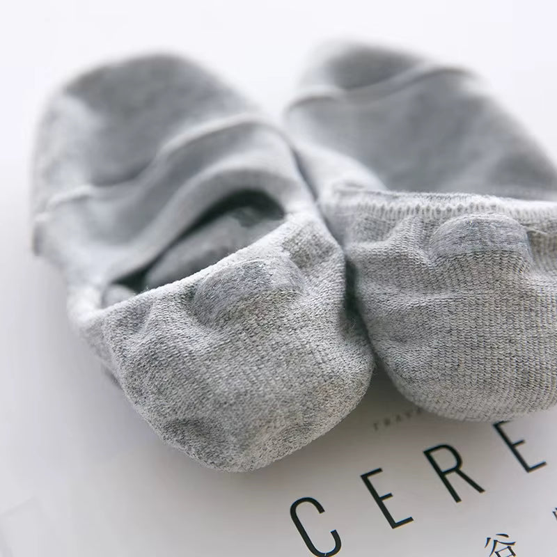 No-show breathable socks