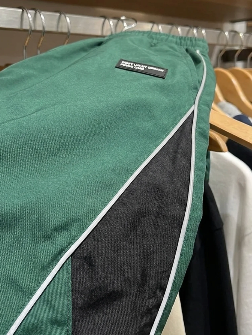 The Off-Duty Pant