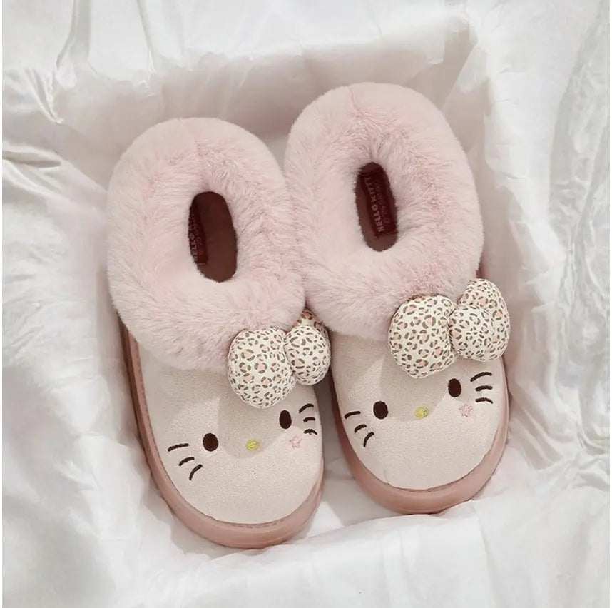 EverComfi – Kitty Plush Slippers